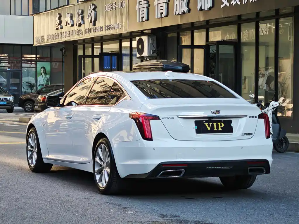 Cadillac CT5 — миниатюра 7