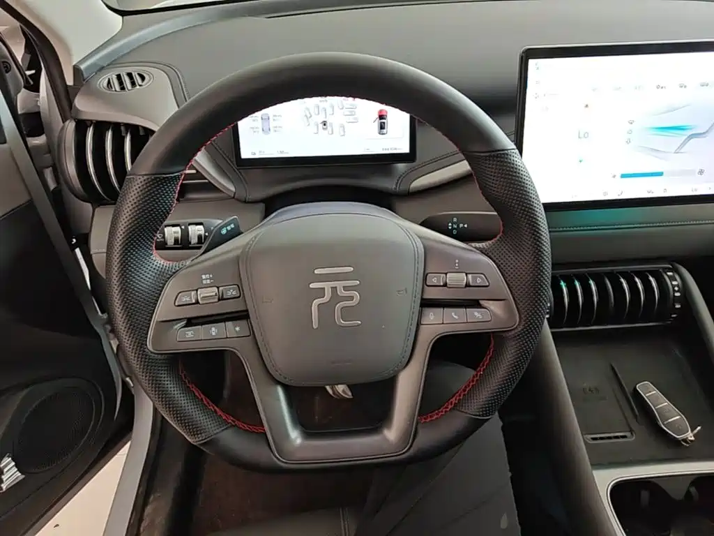 BYD Yuan Plus — миниатюра 11