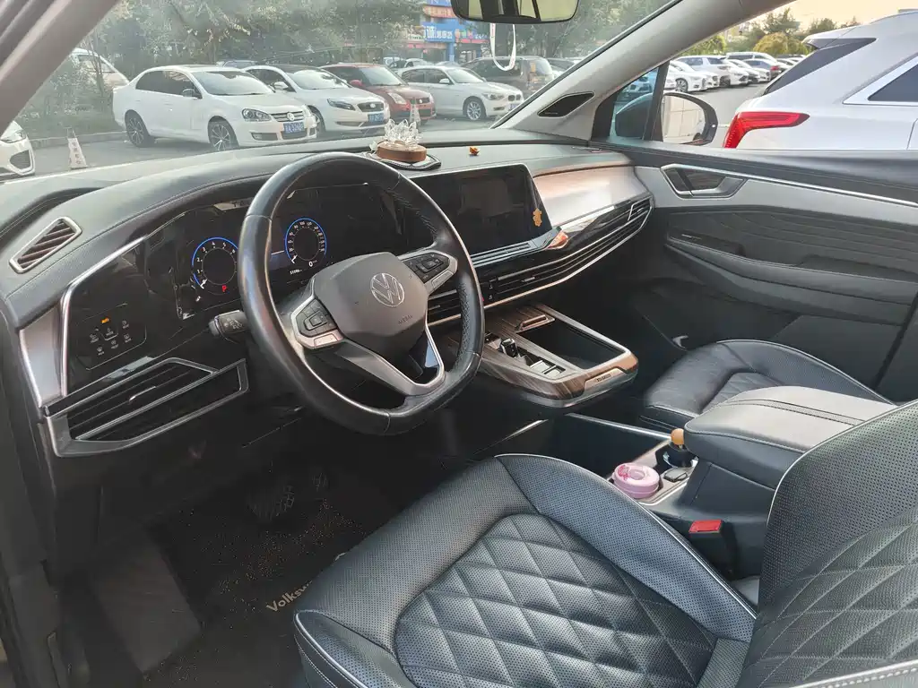 Volkswagen Talagon — миниатюра 6