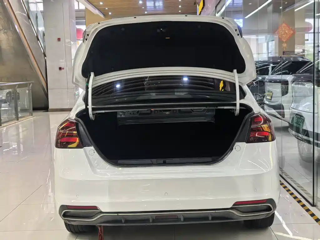 GEELY AUTOMOBILE EMGRAND NEW ENERGY