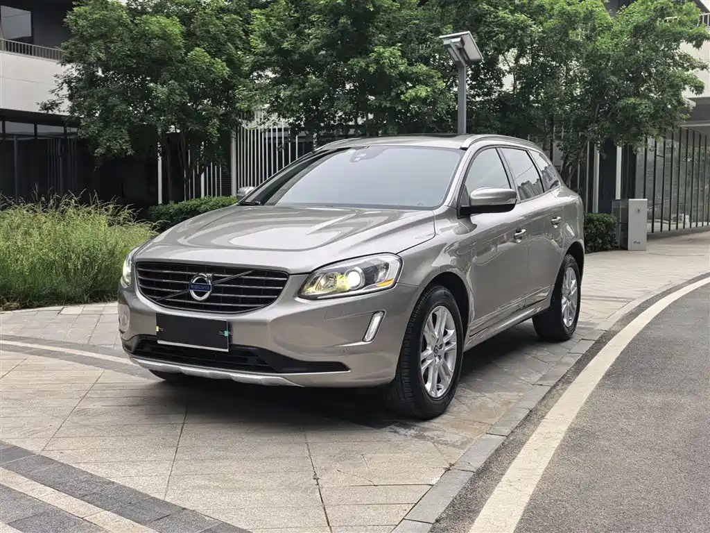 Volvo XC60 (Import) 2015