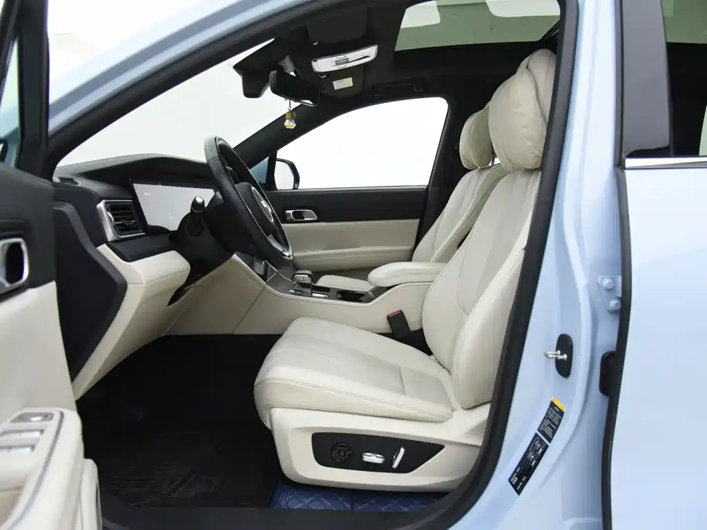 Li Auto Li ONE — миниатюра 6
