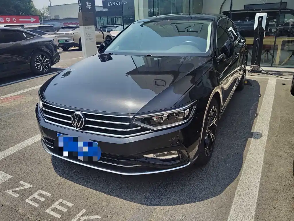 Volkswagen Magotan 2021
