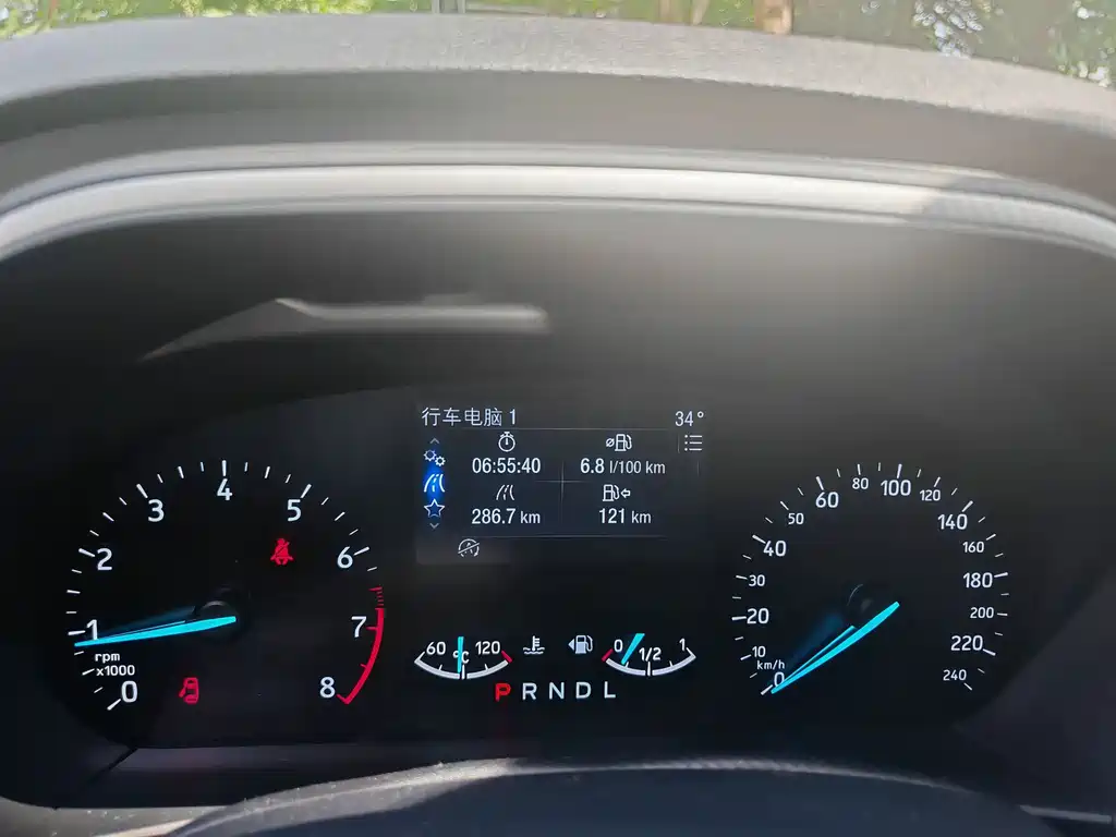 Ford Focus 2020 1.5L AT