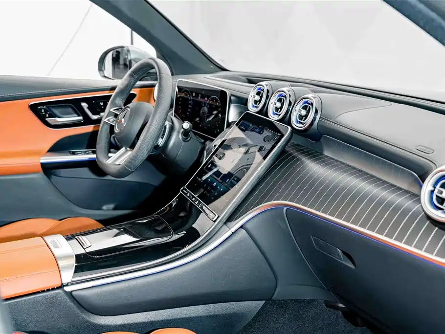 Mercedes-Benz GLC — миниатюра 18