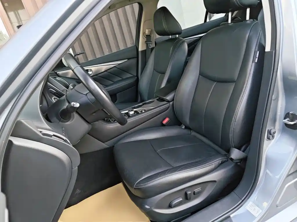 Infiniti Q50L — миниатюра 15