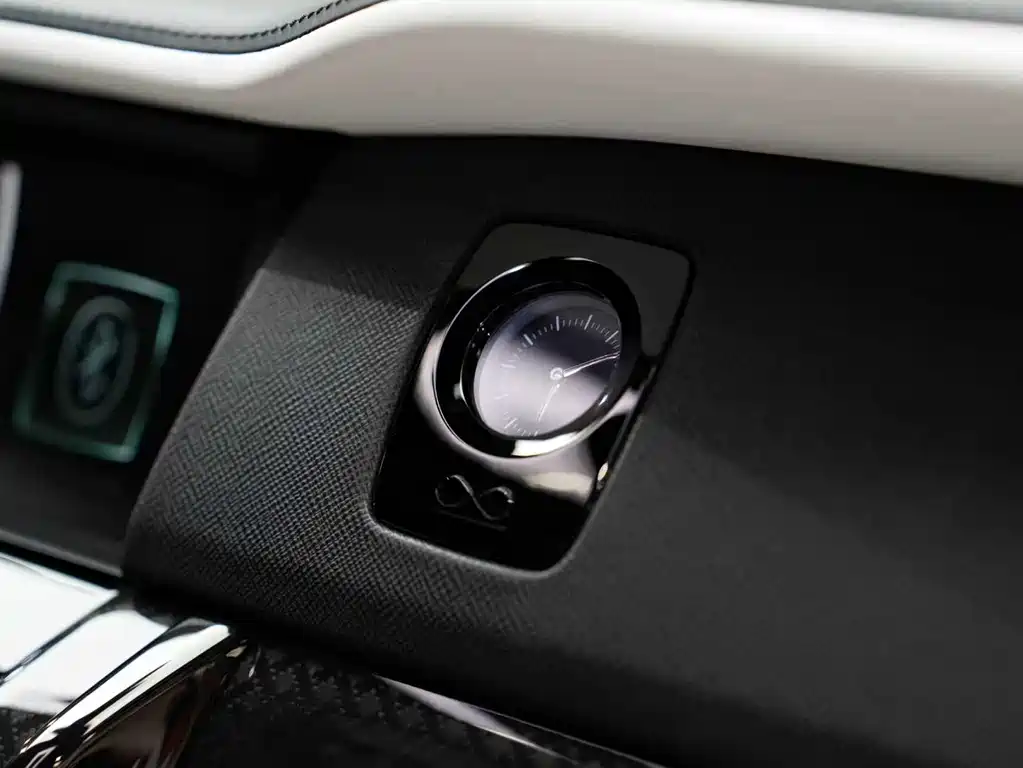 Rolls-Royce Cullinan — миниатюра 36