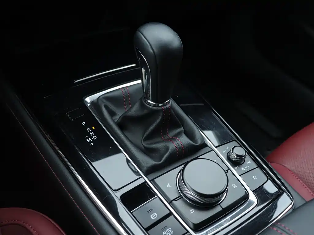 Mazda CX-30 — миниатюра 19