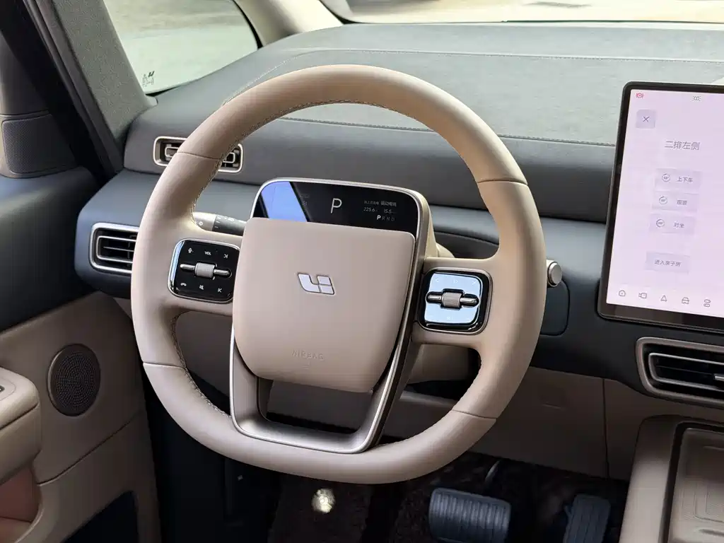 Li Auto Li MEGA — миниатюра 23