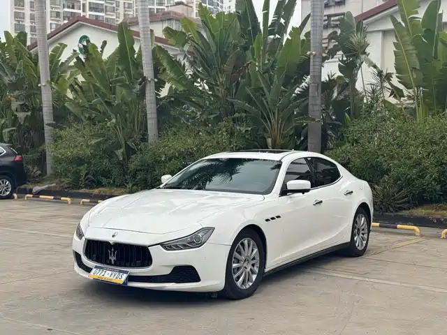 MASERATI GHIBLI