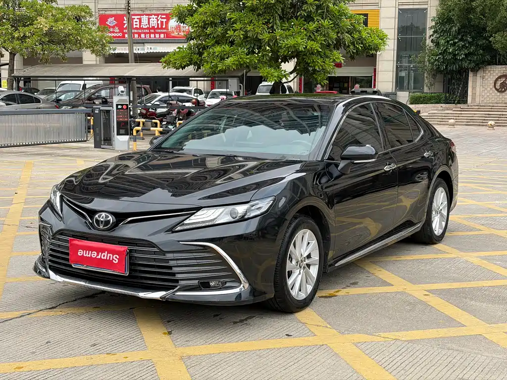 Toyota Camry 2023