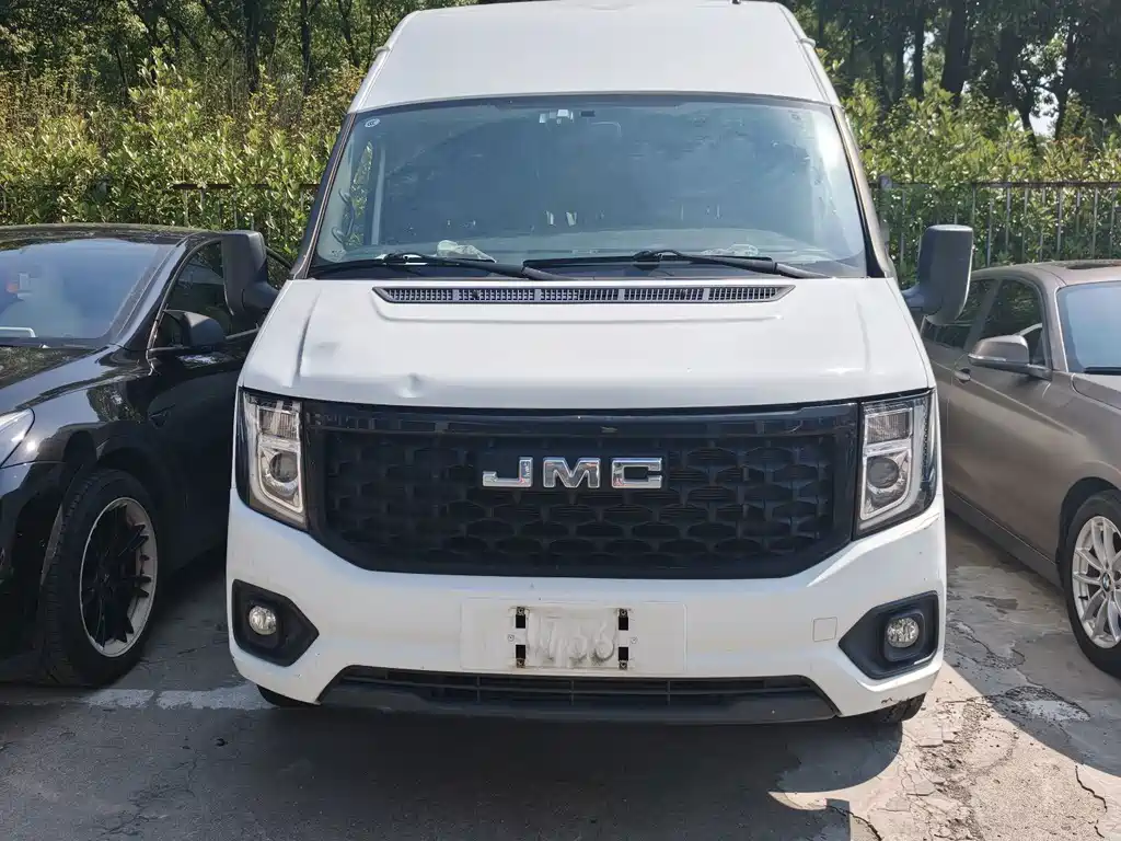 JMC JMC Fushun — миниатюра 2