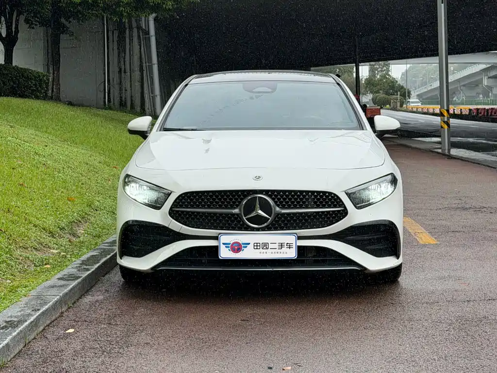 Mercedes-Benz A-Class — миниатюра 2