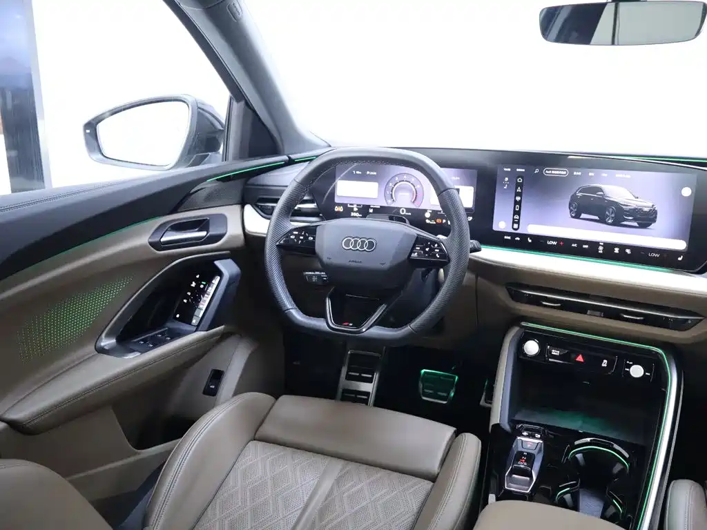 Audi Q5L — миниатюра 14