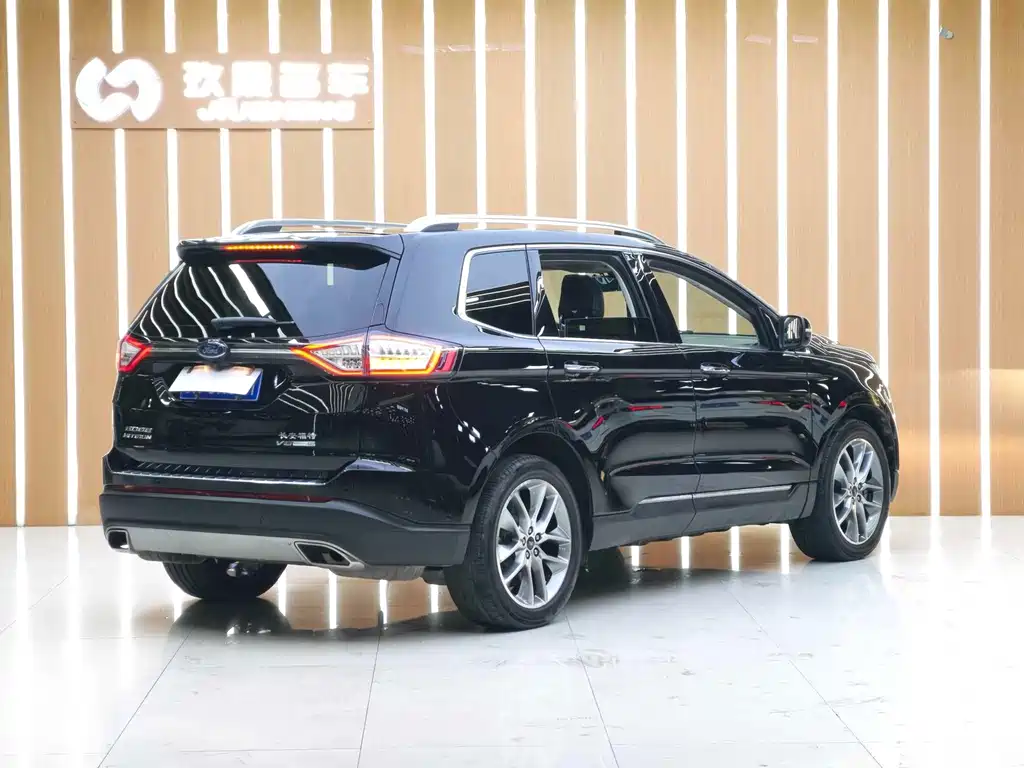 Ford Edge — миниатюра 3