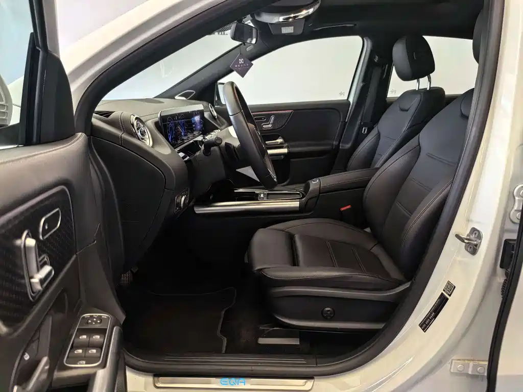 Mercedes-Benz EQA — миниатюра 11