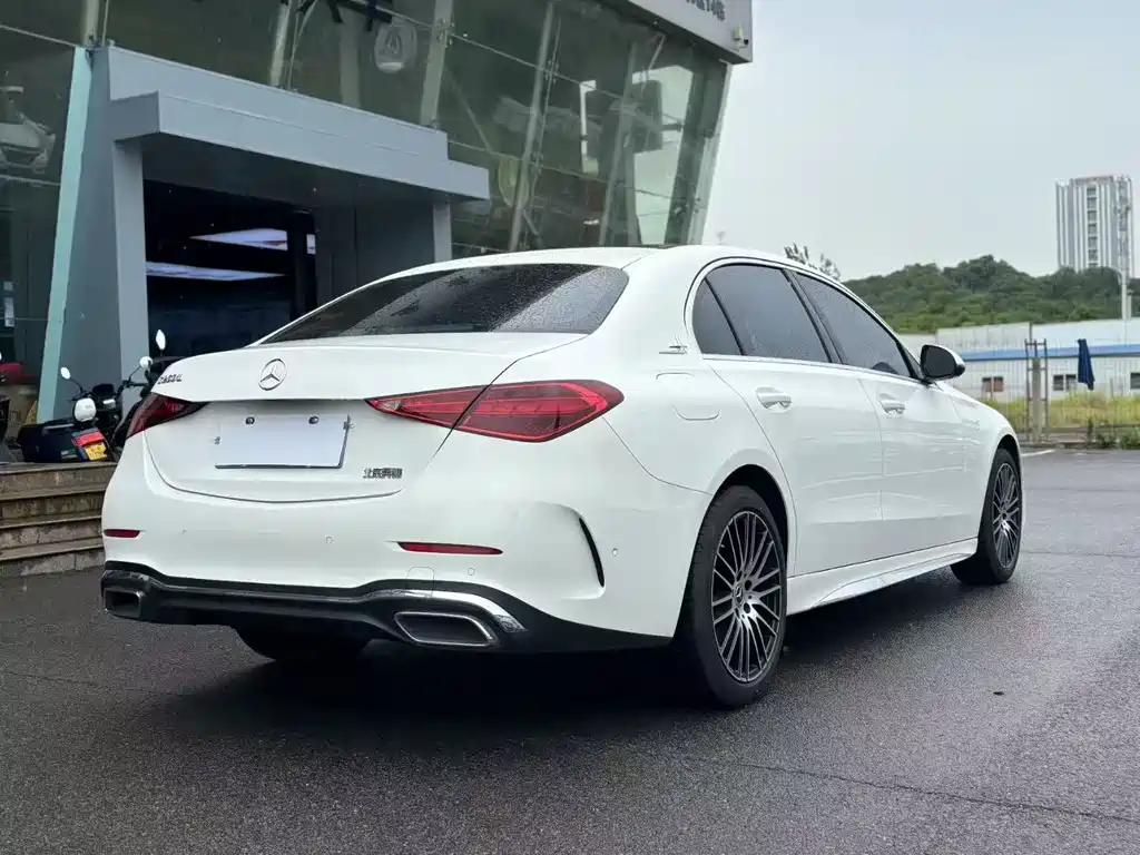 MERCEDES-BENZ C CLASS