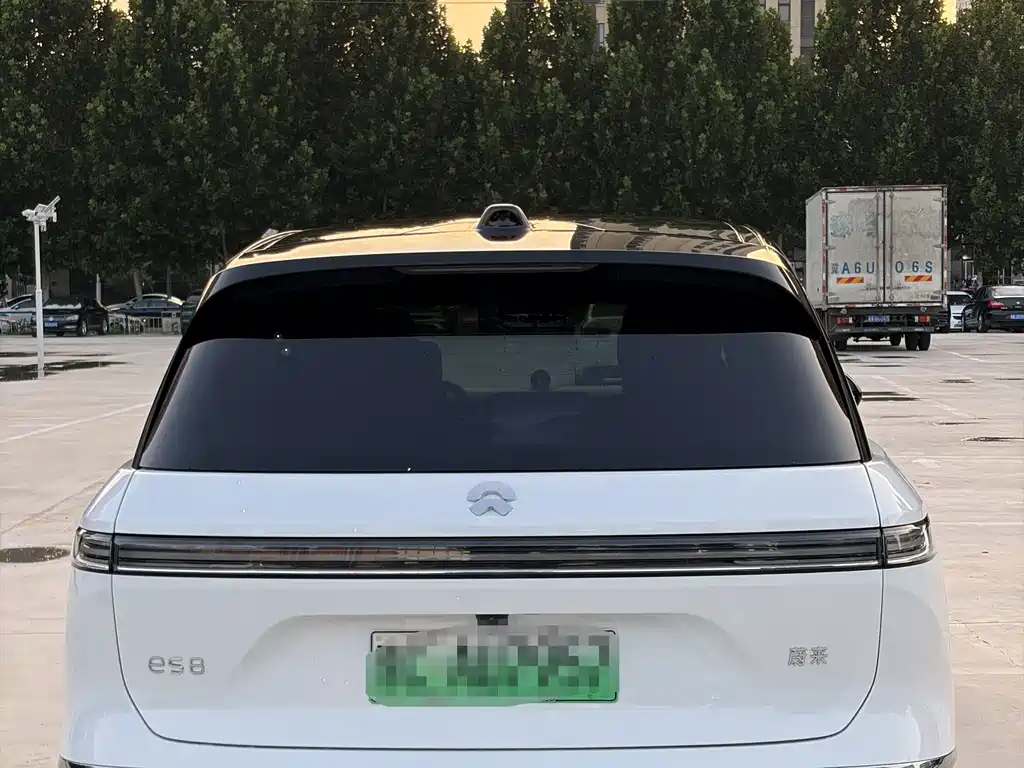 NIO ES8 2026 мест Executive Luxury