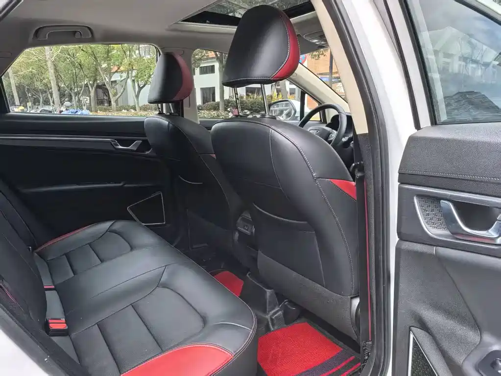 GEELY AUTOMOBILE EMGRAND GS