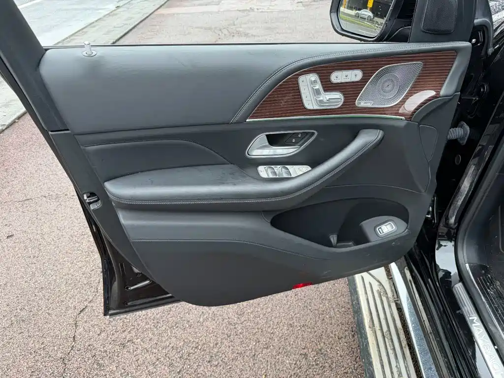 Mercedes-Benz GLS — миниатюра 6