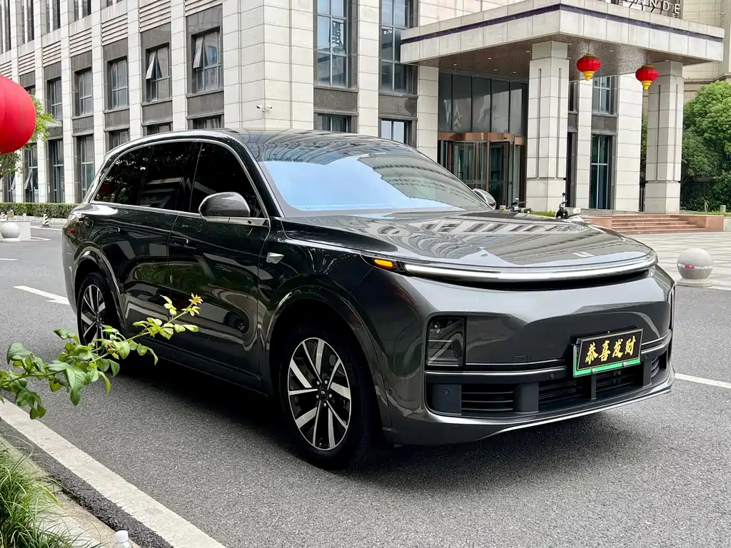 Li Auto Li L8 — миниатюра 3