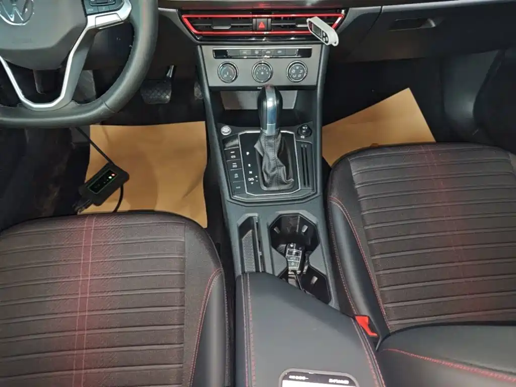 Volkswagen Lavida — миниатюра 14