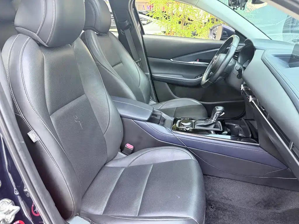 Mazda CX-30 — миниатюра 19