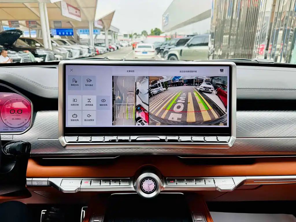 TANK TANK 700 NEW ENERGY