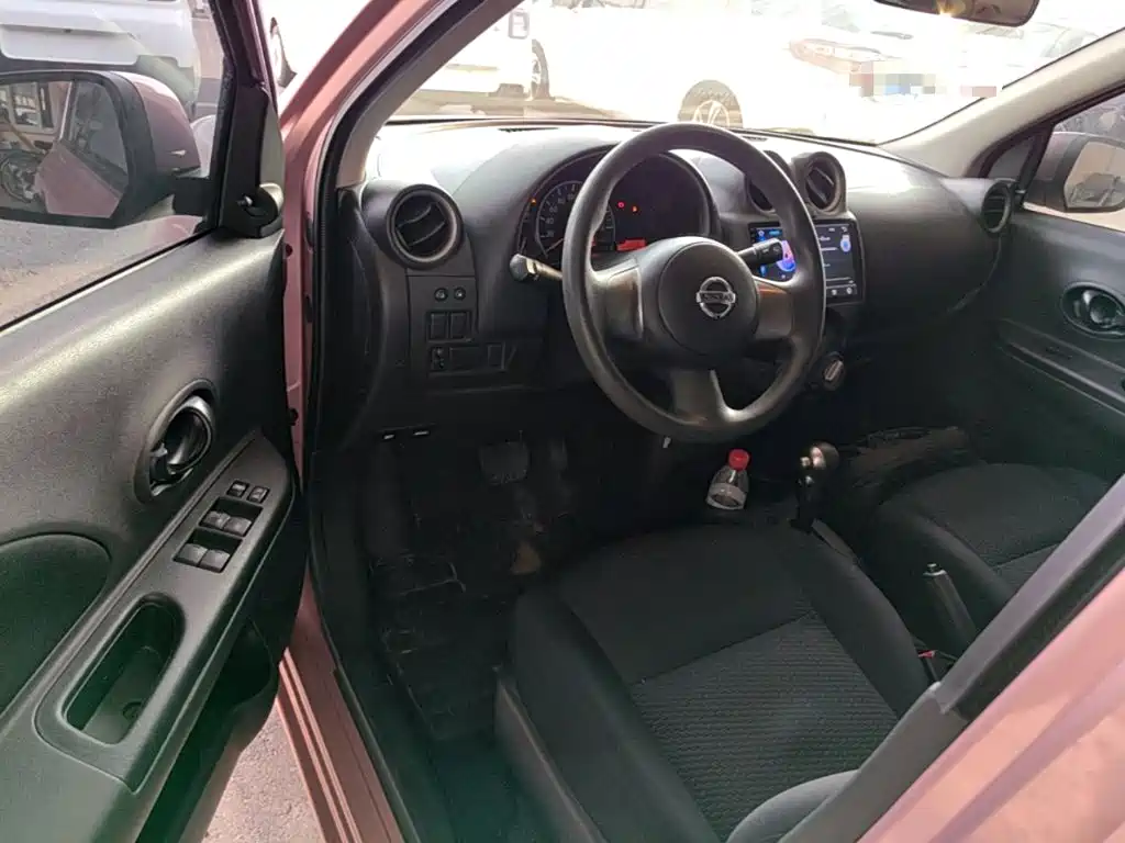 Nissan March — миниатюра 16