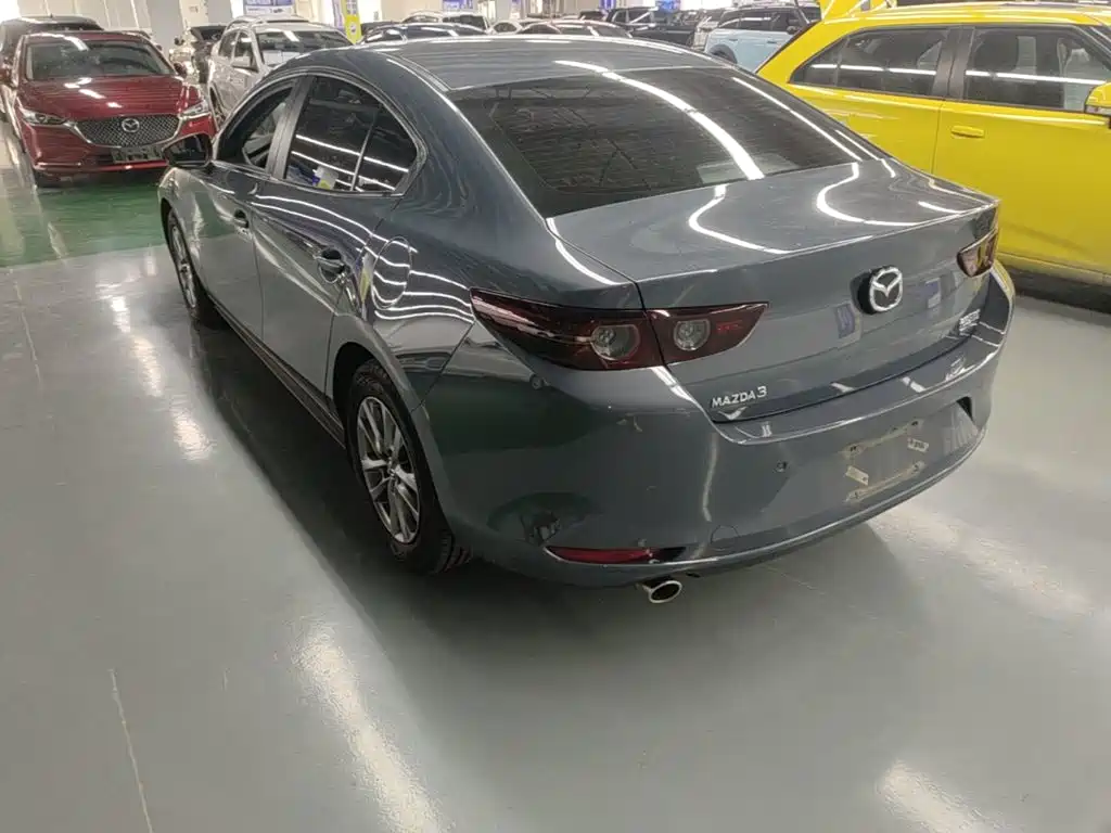 Mazda 3 Axela — миниатюра 5