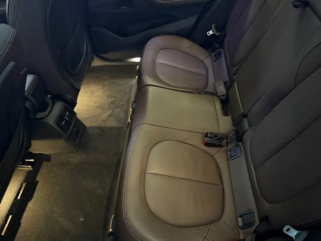 BMW X1 New Energy — миниатюра 9