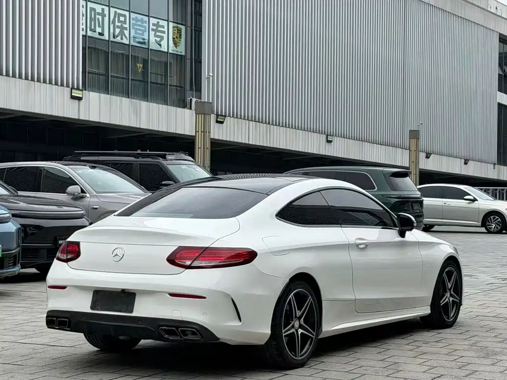 Mercedes-Benz C-Class (Import) — миниатюра 8