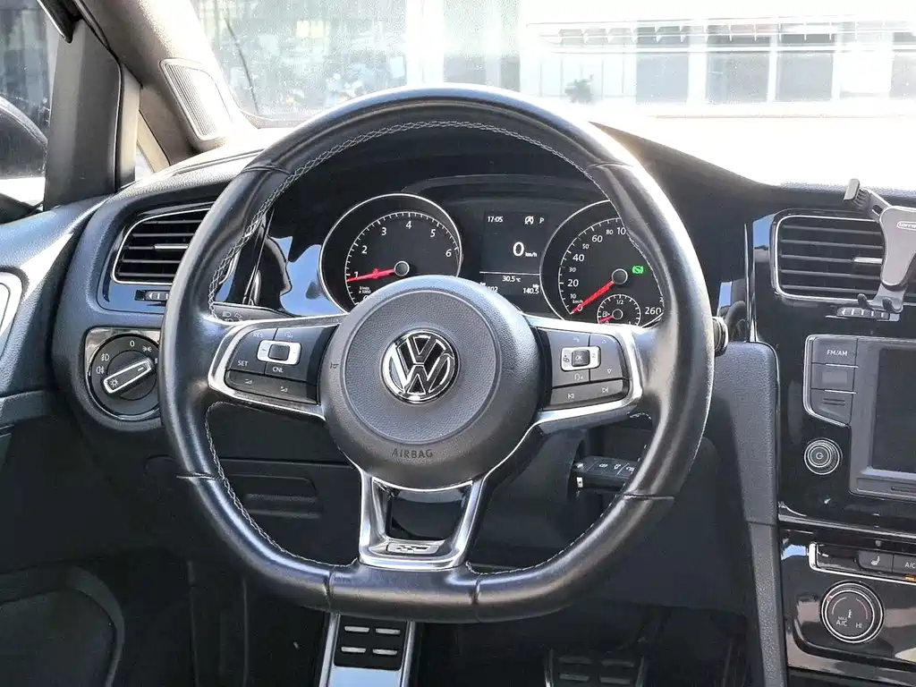 Volkswagen Golf — миниатюра 6