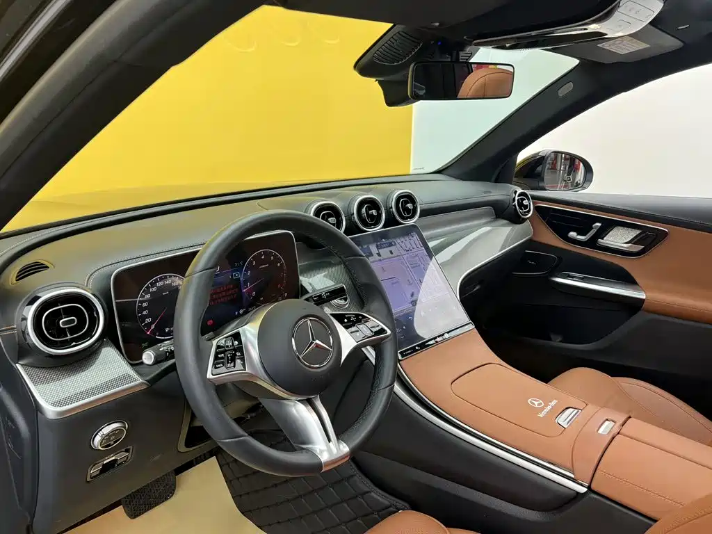 Mercedes-Benz GLC — миниатюра 34