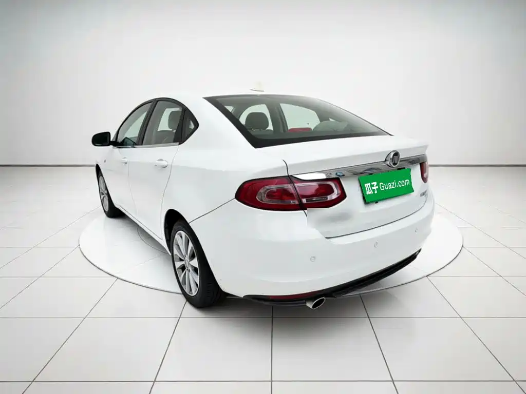 Fiat Viaggio — миниатюра 4