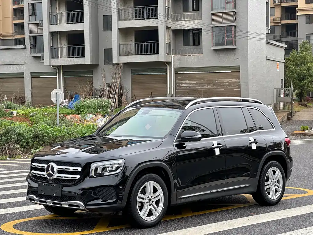 Mercedes-Benz GLB 2022