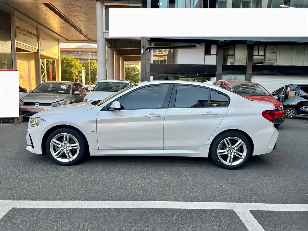 BMW 1 Series — миниатюра 13