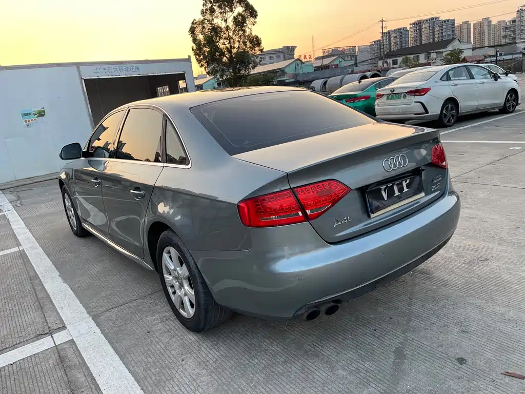 Audi A4L — миниатюра 7
