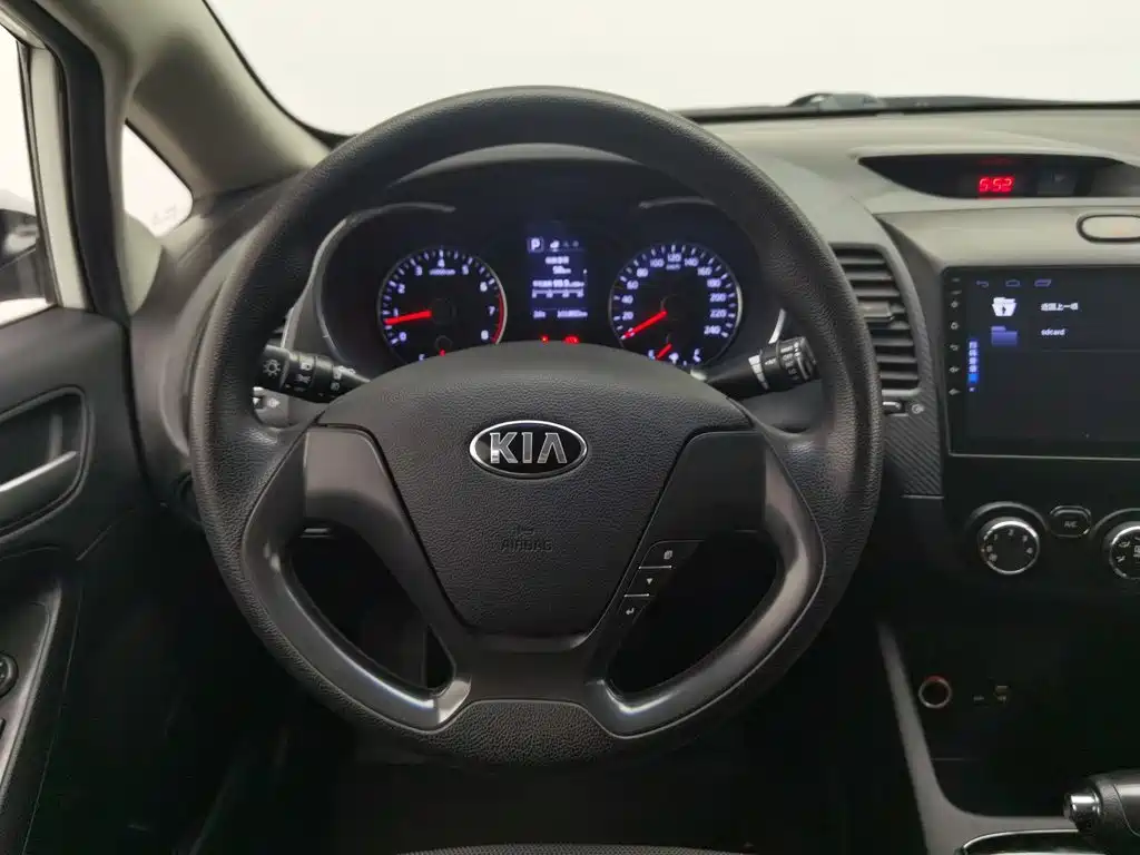 Kia K3 — миниатюра 11