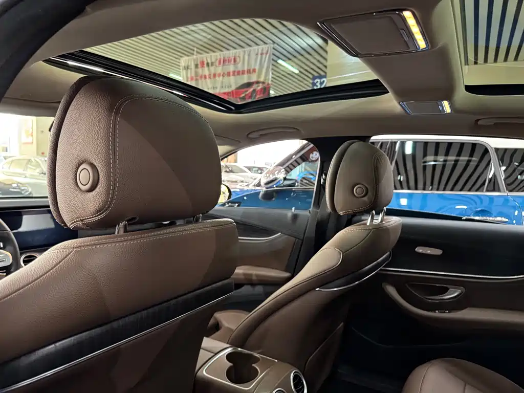 Mercedes-Benz E-Class E 2020 E 260 L Sport