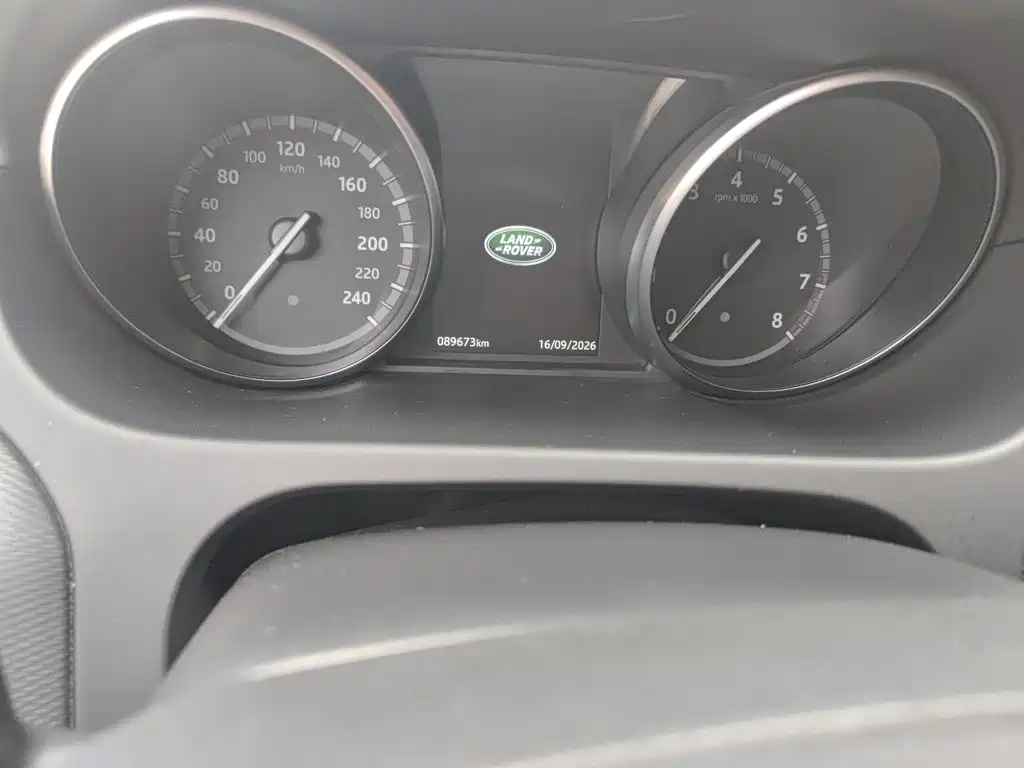 Land Rover Discovery Sport — миниатюра 8