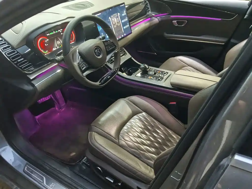 BYD Han — миниатюра 3