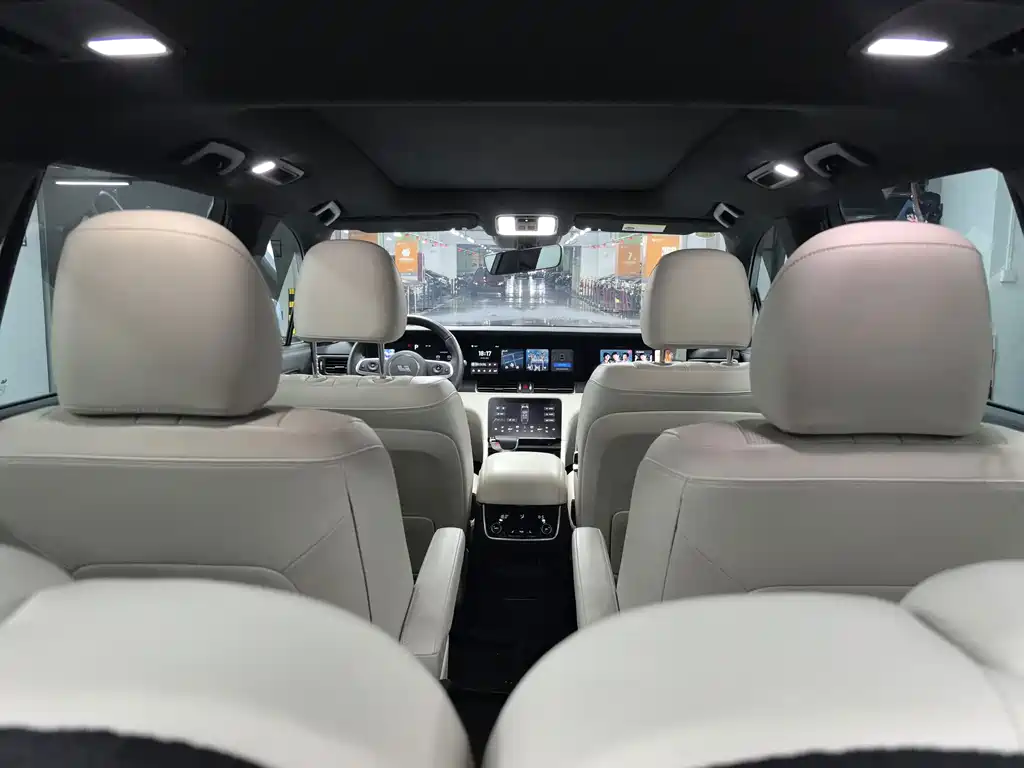 Li Auto Li ONE — миниатюра 12