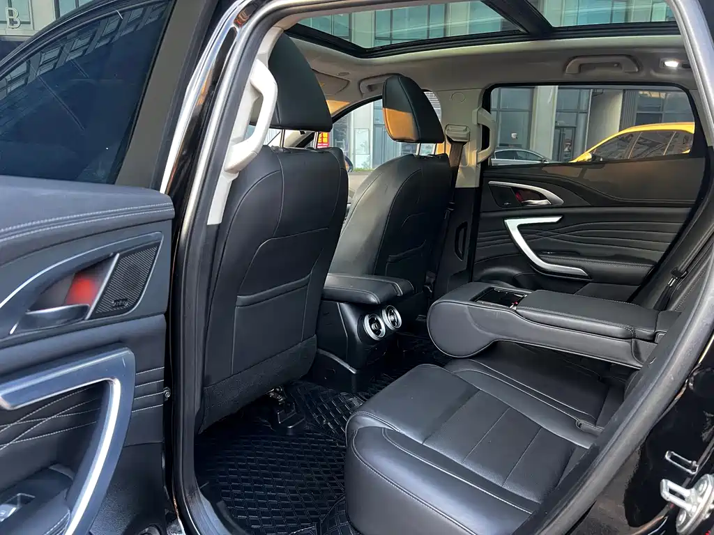 WEI PAI WEI BRAND VV7