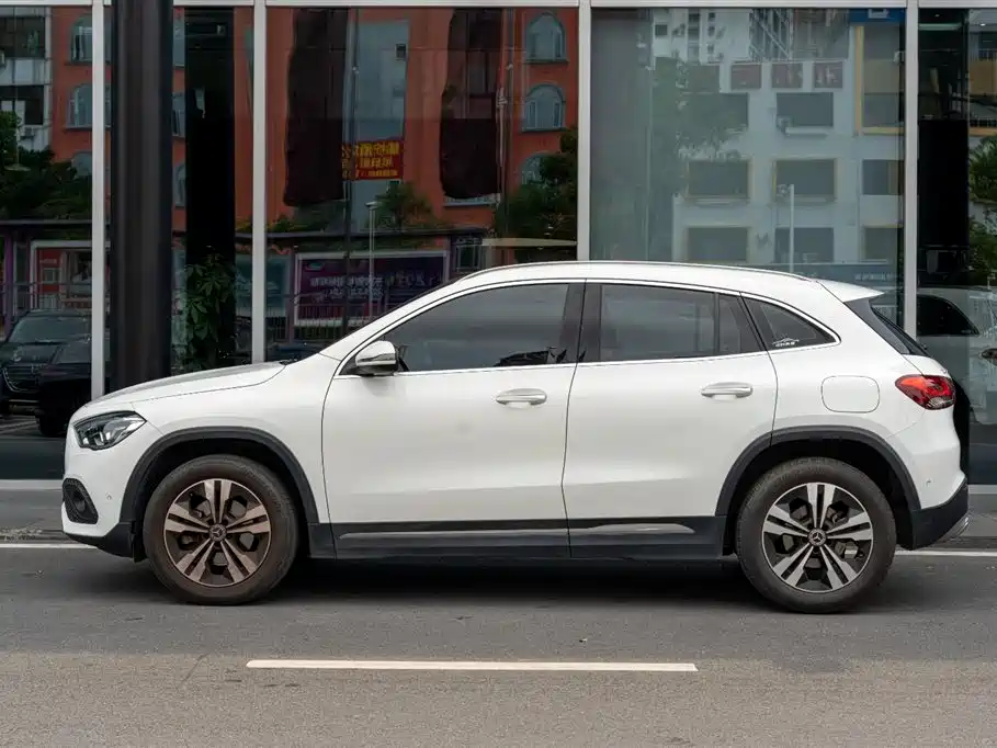 Mercedes-Benz GLA 2022 GLA 200