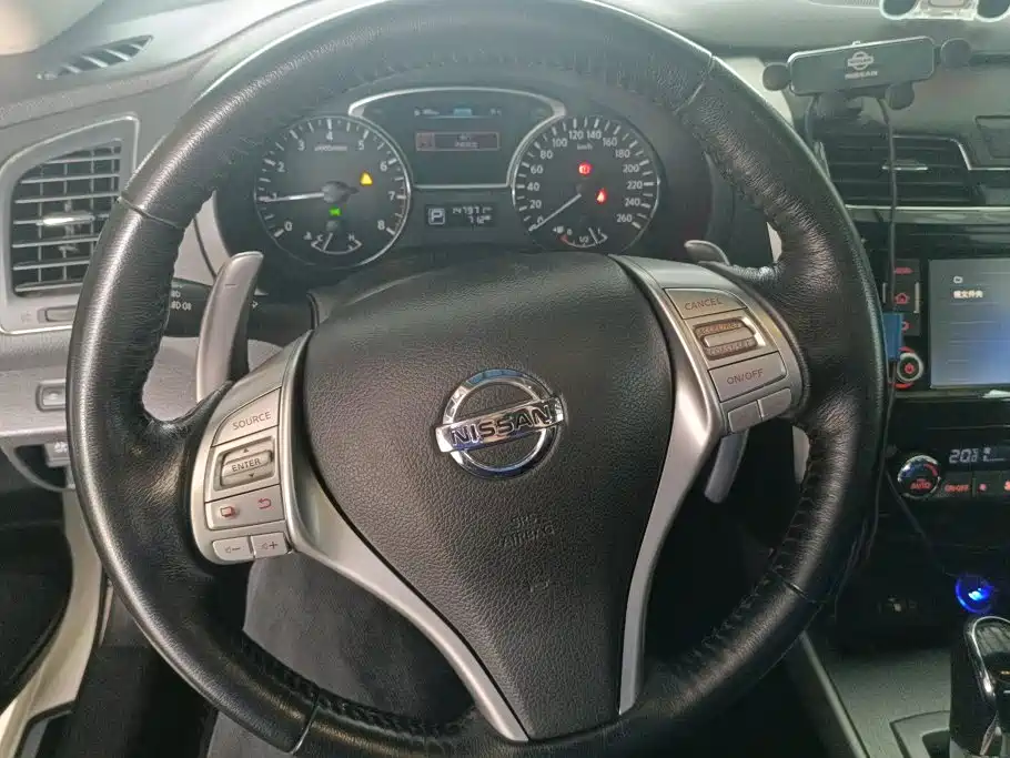 Nissan Teana — миниатюра 15