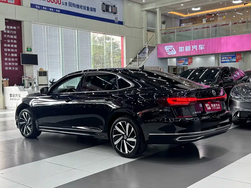 Volkswagen Passat — миниатюра 4