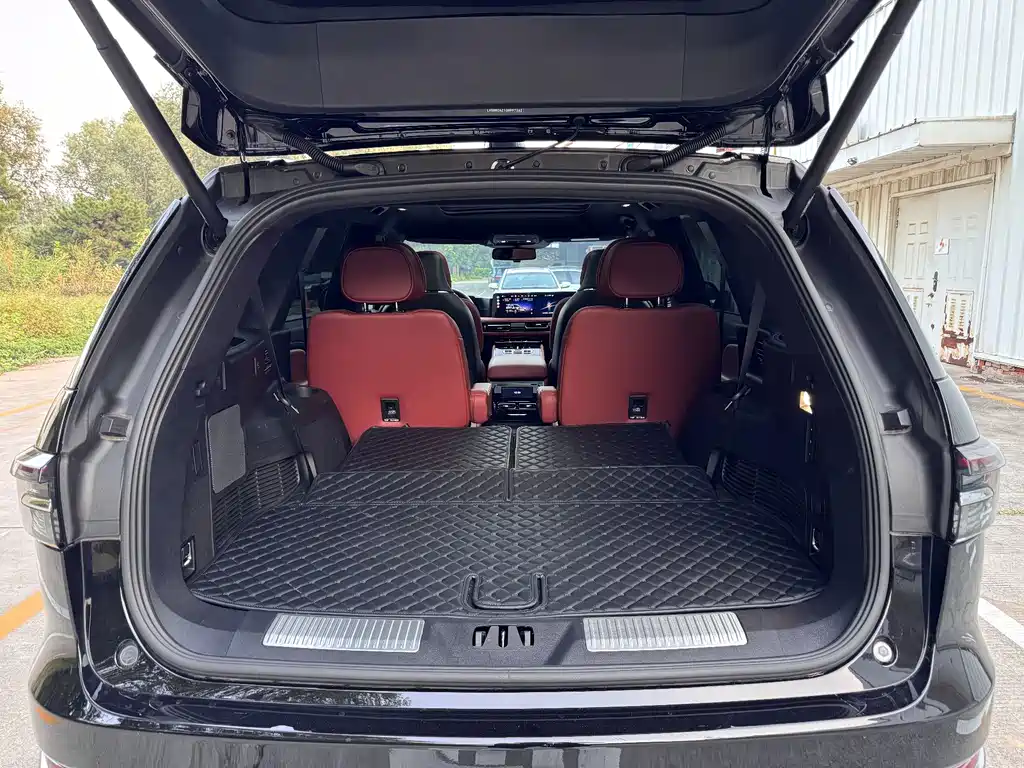 Lincoln Aviator — миниатюра 35