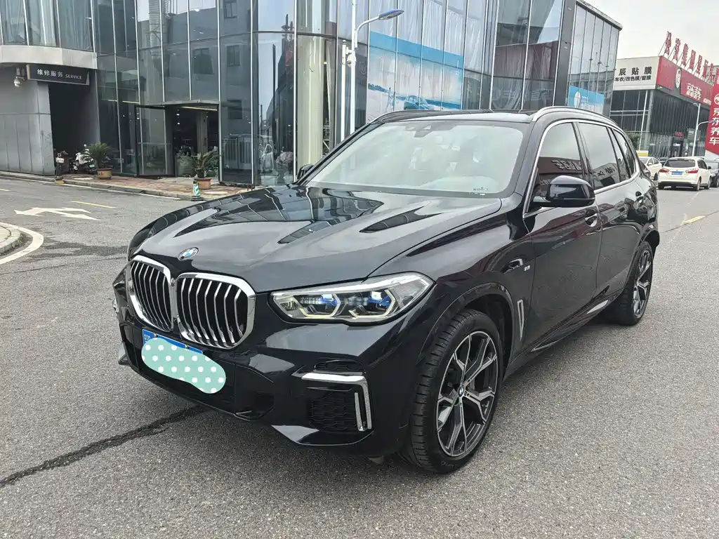 BMW X5 2023