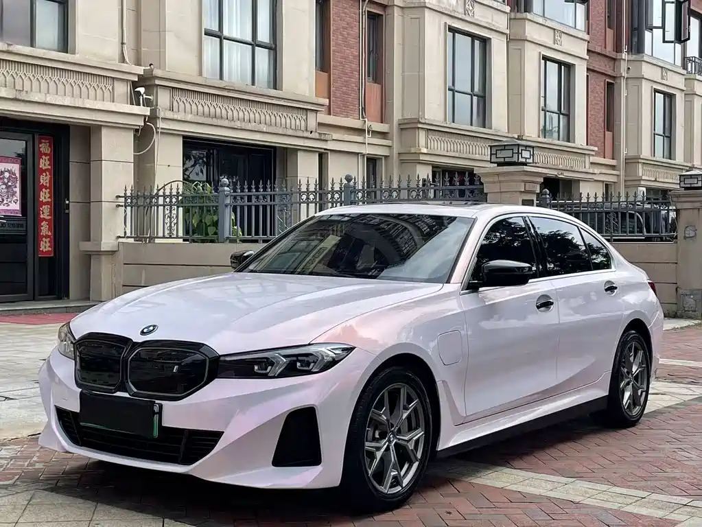 BMW i3 2023